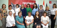 Творческий, слаженный и дружный коллектив отдела социальной защиты населения Клетнянского района отмечает профессиональный праздник - Газета Новая жизнь
